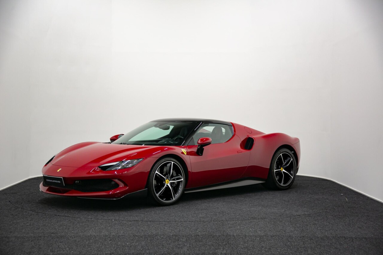 Ferrari 296 GTB 2.9 V6 Hybrid Ferrari Approved -takuulla - Auto Italy Oy