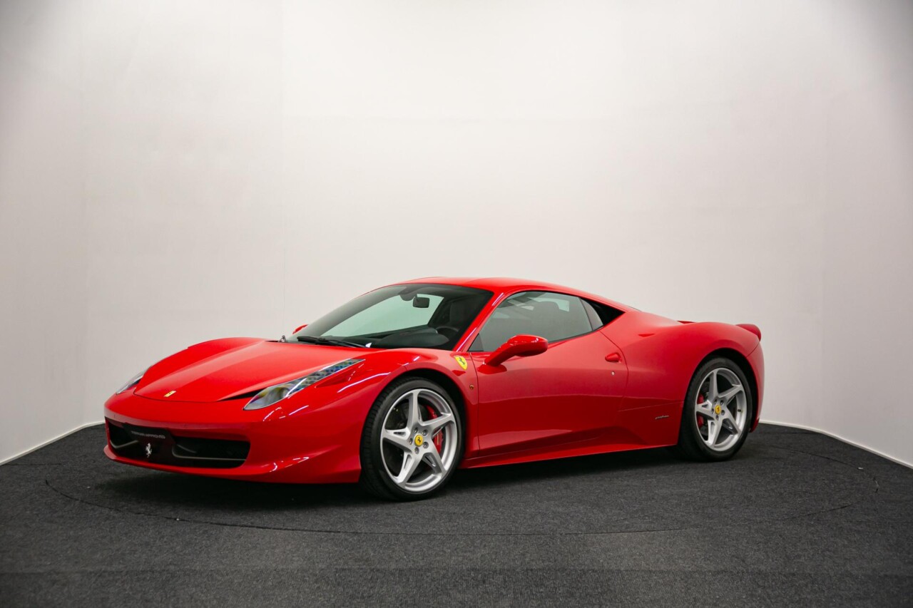 Ferrari 458 Italia 4.5 V8 DCT Ferrari Approved -takuulla - Auto Italy Oy
