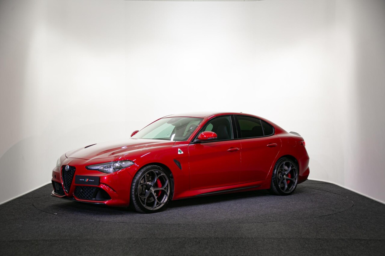 Alfa Romeo Giulia 2,9T V6 510hp AT8 Quadrifoglio - Auto Italy Oy
