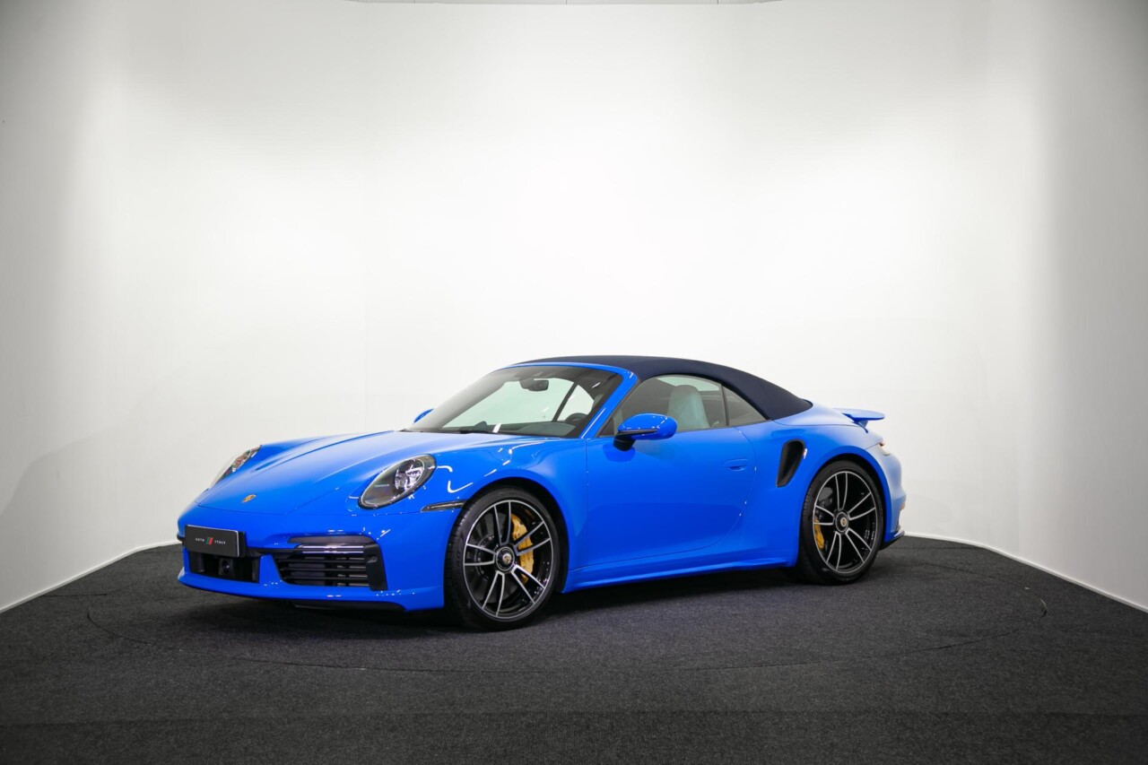 Porsche 911 992 Turbo S Cabriolet - Auto Italy Oy