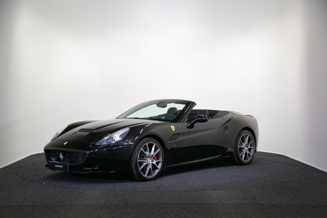 Ferrari California 4.3 V8 DCT - Auto Italy Oy
